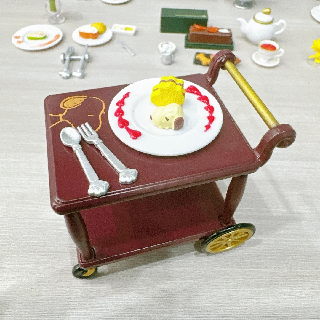 Reament Snoopy Restoranı Ameri - Figure Display Box incelemesi ve fiyatı